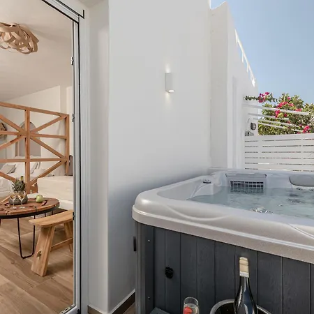 Heavenly & Naxos City