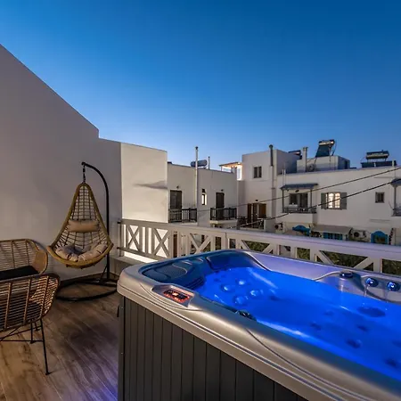 Hotel apartamentowy Heavenly & Naxos City