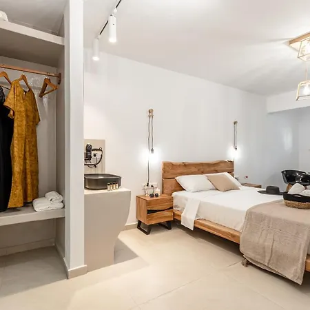 Aparthotel Heavenly & *