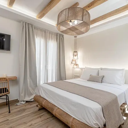 Hotel apartamentowy Heavenly & Naxos City