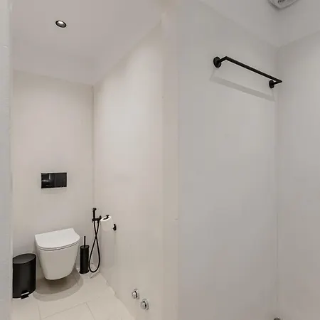 Hotel apartamentowy Heavenly & Naxos City