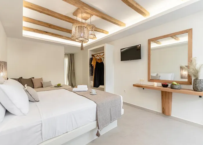 Heavenly & Aparthotel Naxos City