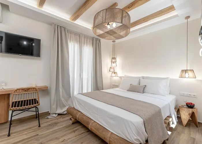 Aparthotel Heavenly & Naxos City